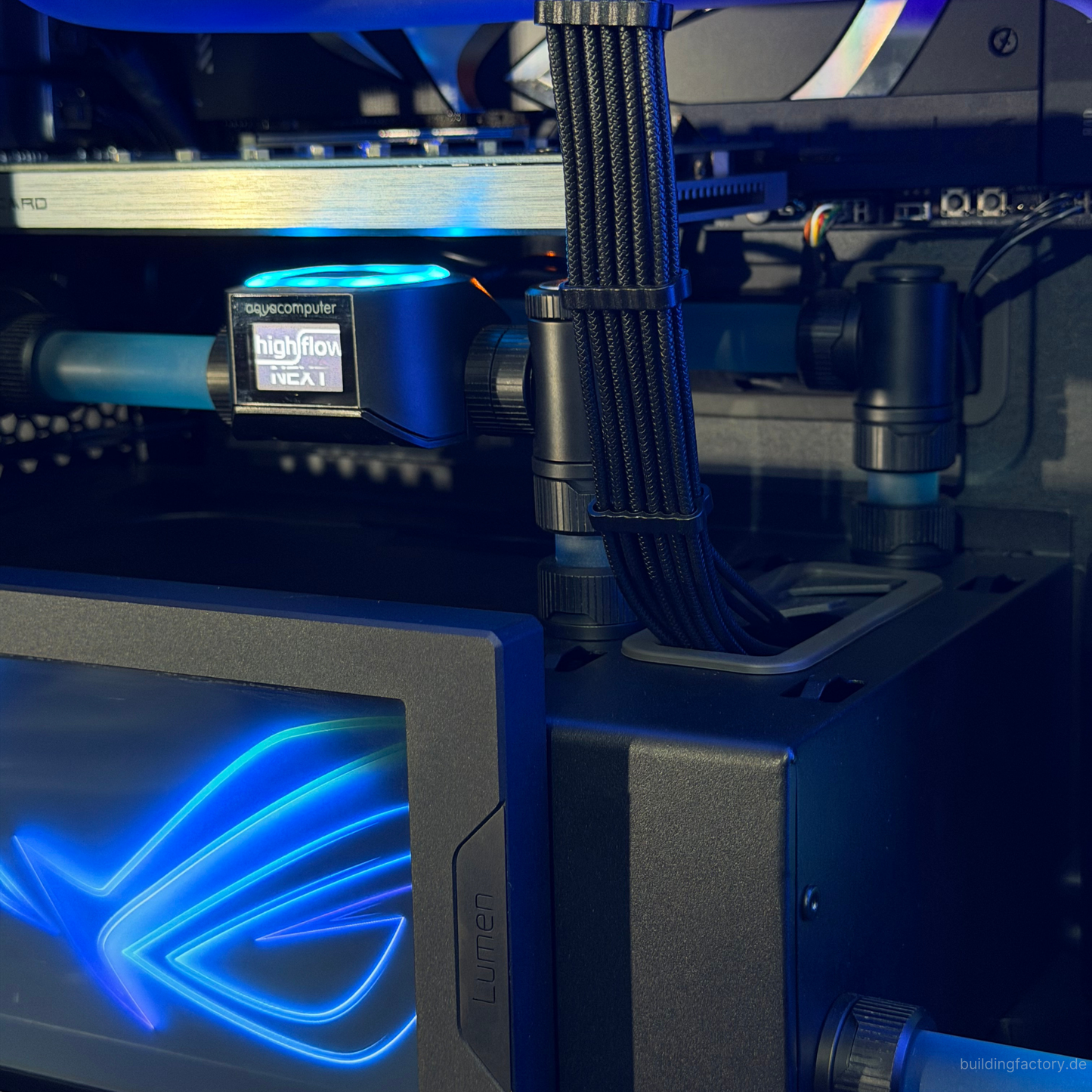 CORSAIR 9000D Custom Build / Dual Loop / Mo-Ra Anschlüsse / Direct die