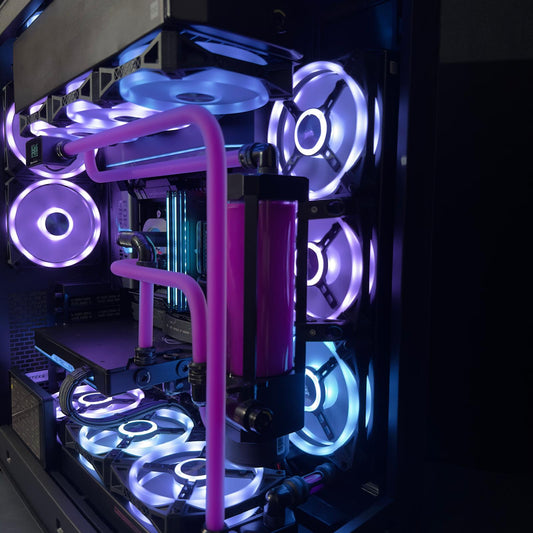 High-End Gaming PC Custom Wasserkühlung Lila Kühlkreislauf