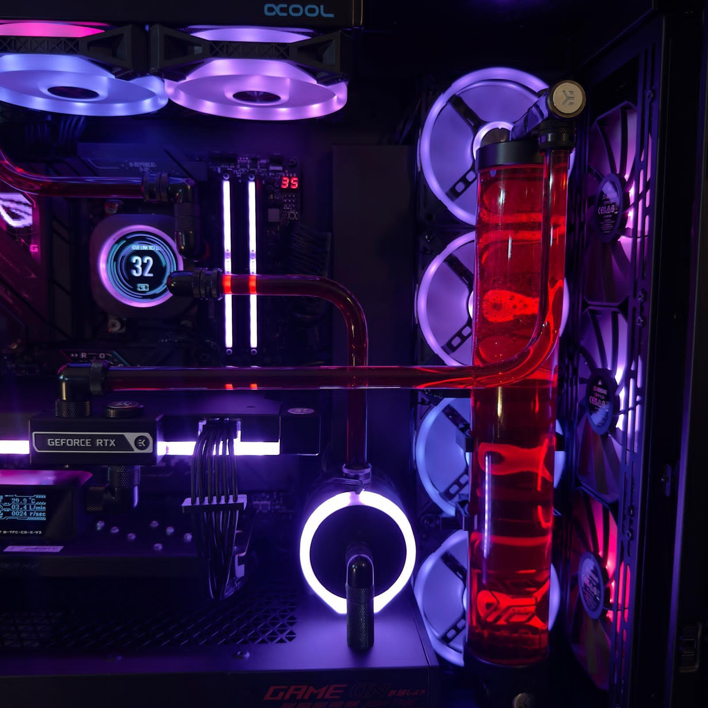 High-End Gaming PC Black Edition mit Custom Wasserkühlung / 5090 / 9 9950X3D