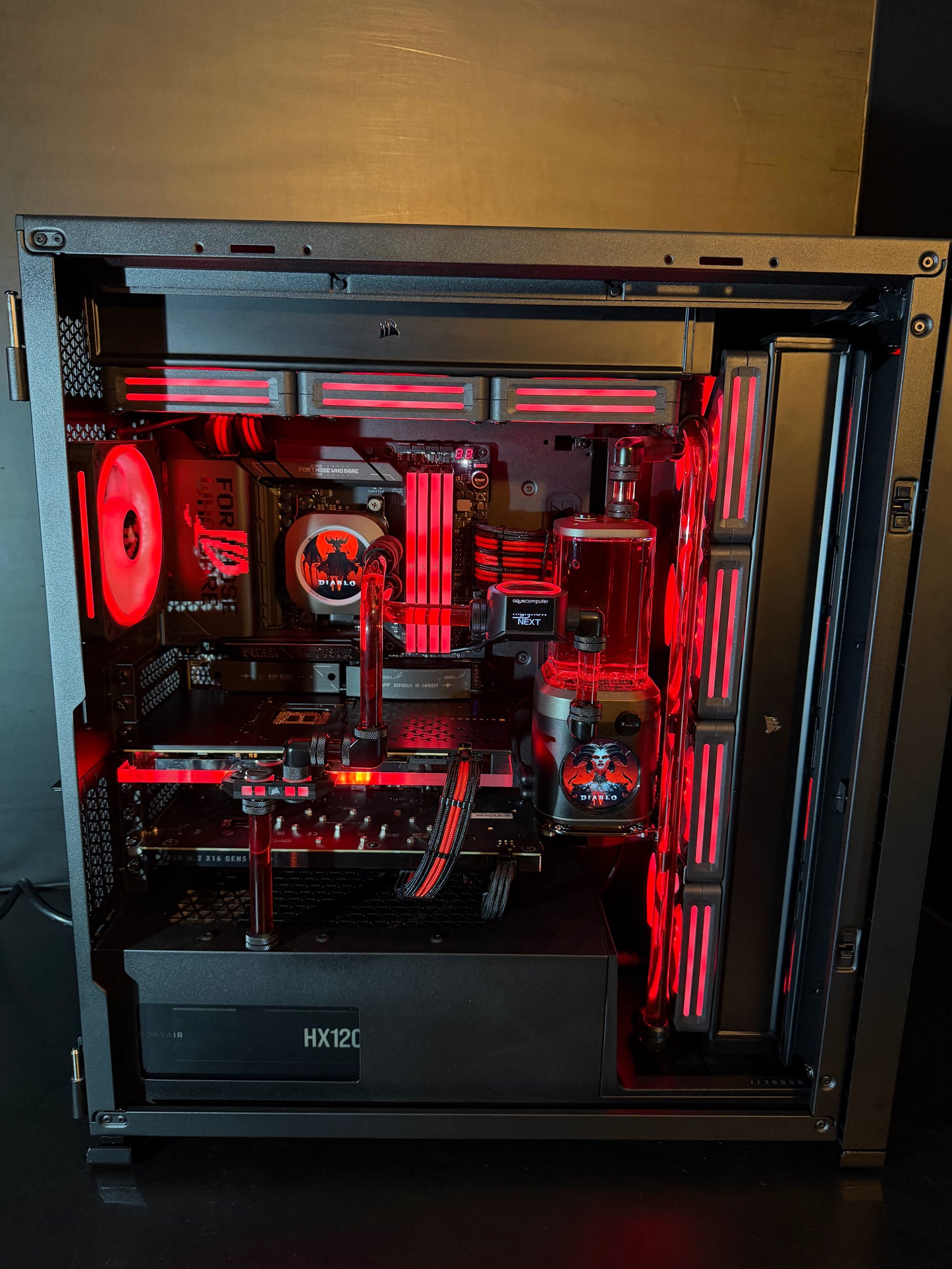 High-End Gaming PC / RTX 5090 / AMD 9 9950X3D / Buildingfactory